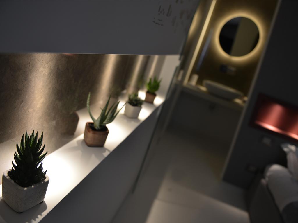 La Residenza Del Monaco Bianco Bed & Breakfast มาเตรา ภายนอก รูปภาพ