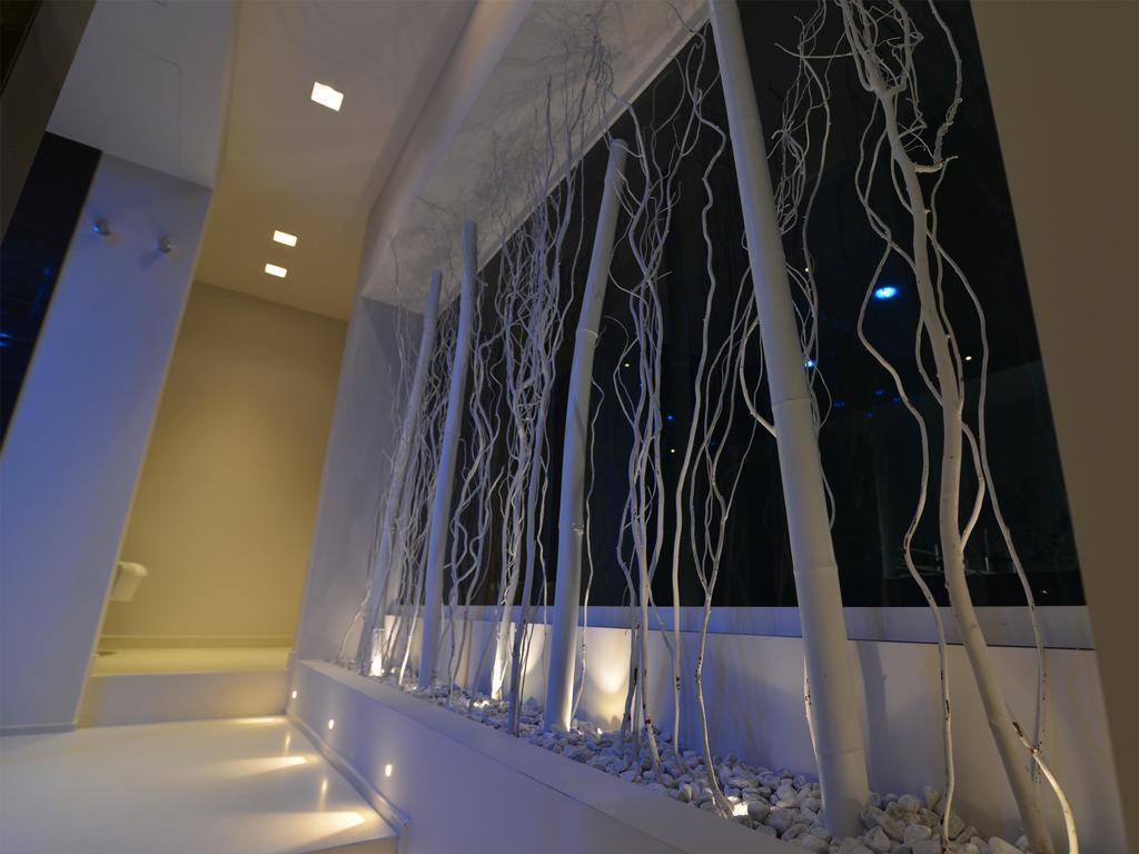 La Residenza Del Monaco Bianco Bed & Breakfast มาเตรา ภายนอก รูปภาพ
